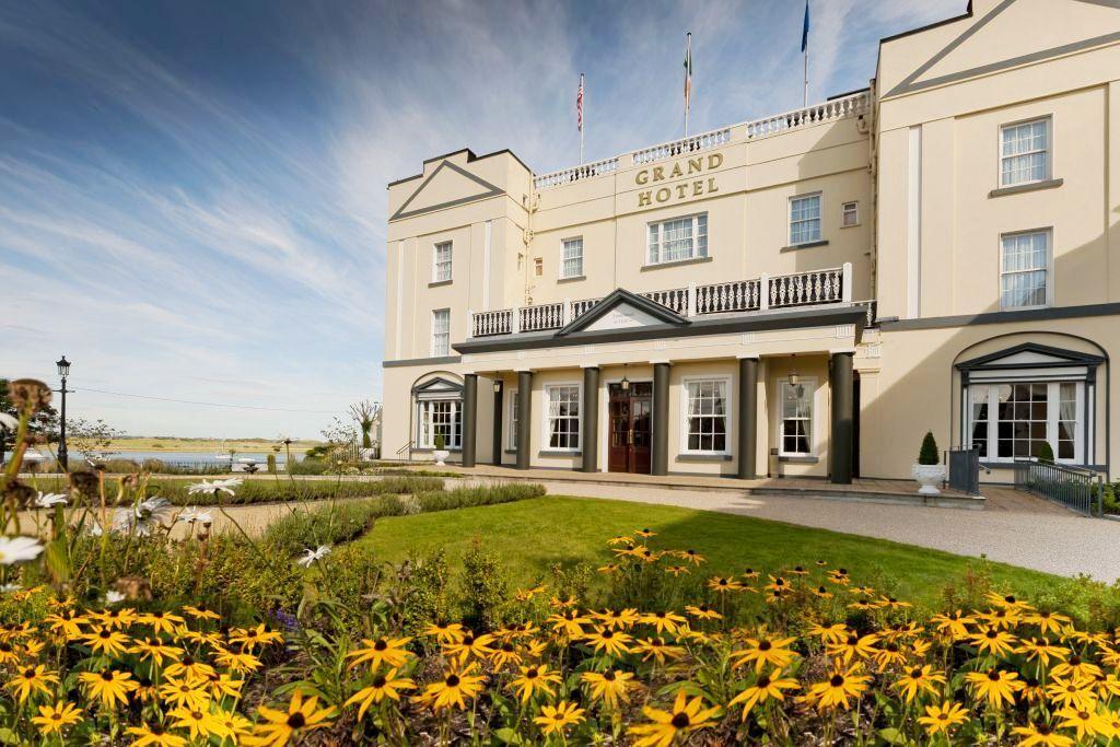 Hotel The Grand Malahide Dublin Extérieur photo